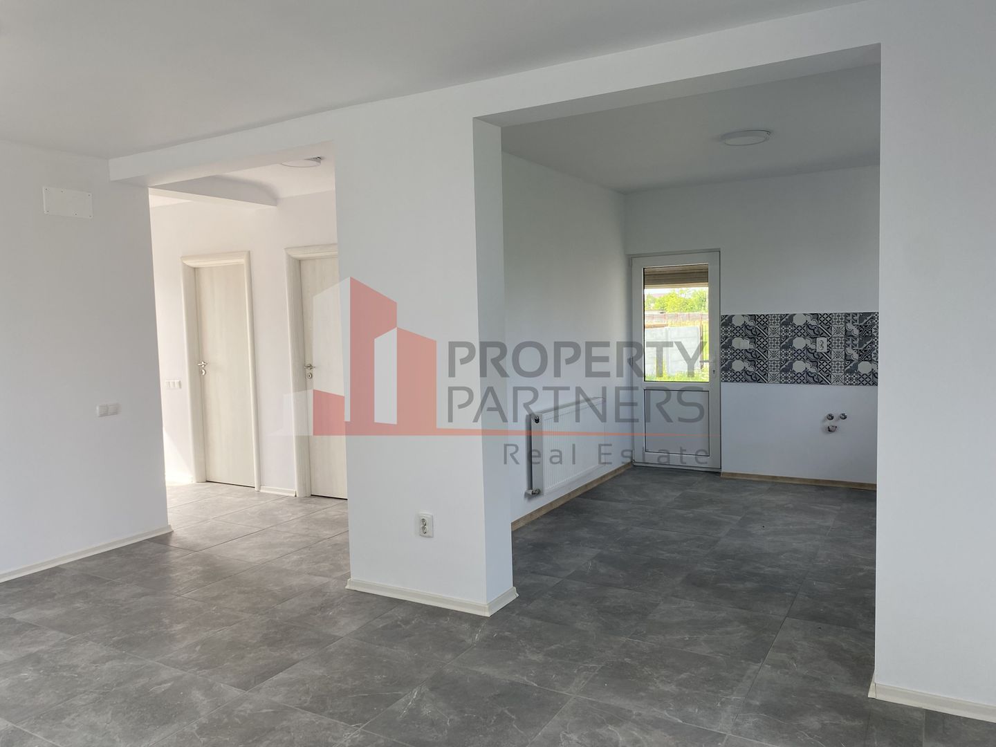 Casa P+1 in Sabareni. - Poză 7