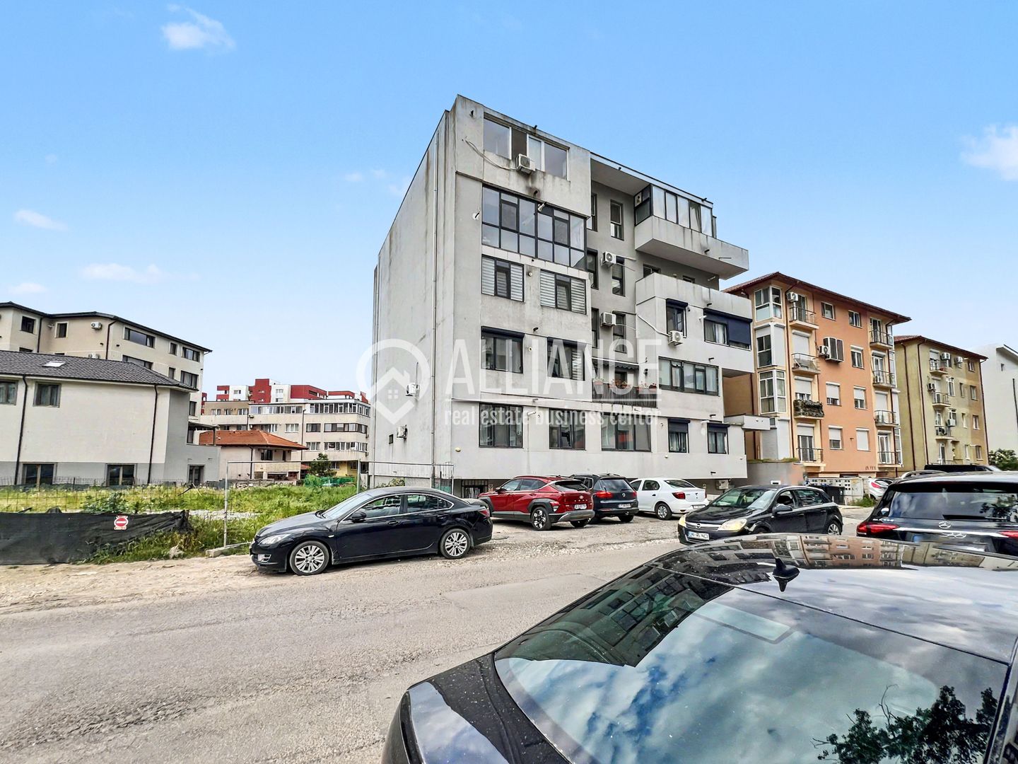 ENERGIA (COD 05) - Un apartament luminos, exact unde orașul se mișcă - Poză 24