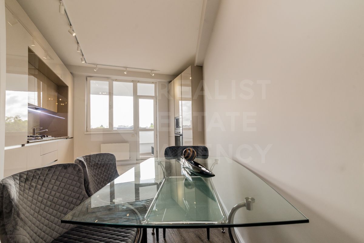 Chirie, apartament, 3 camere, str-la 31 August 1989, Centru - Poză 3