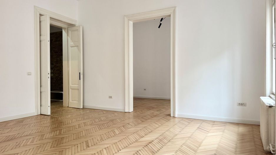 Birouri reprezentative, finisaje moderne, prima închiriere - Poză 9