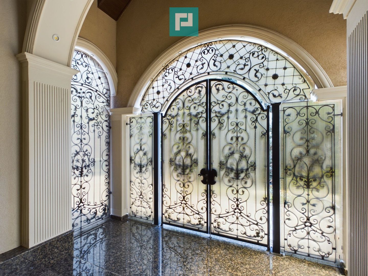 Vilă luxoasă în Serbia - Poză 34