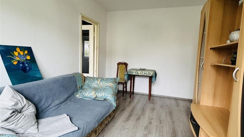 APARTAMENT CU 2 CAMERE SEMIDECOMANDAT ZONA NUFARUL - Poză 2