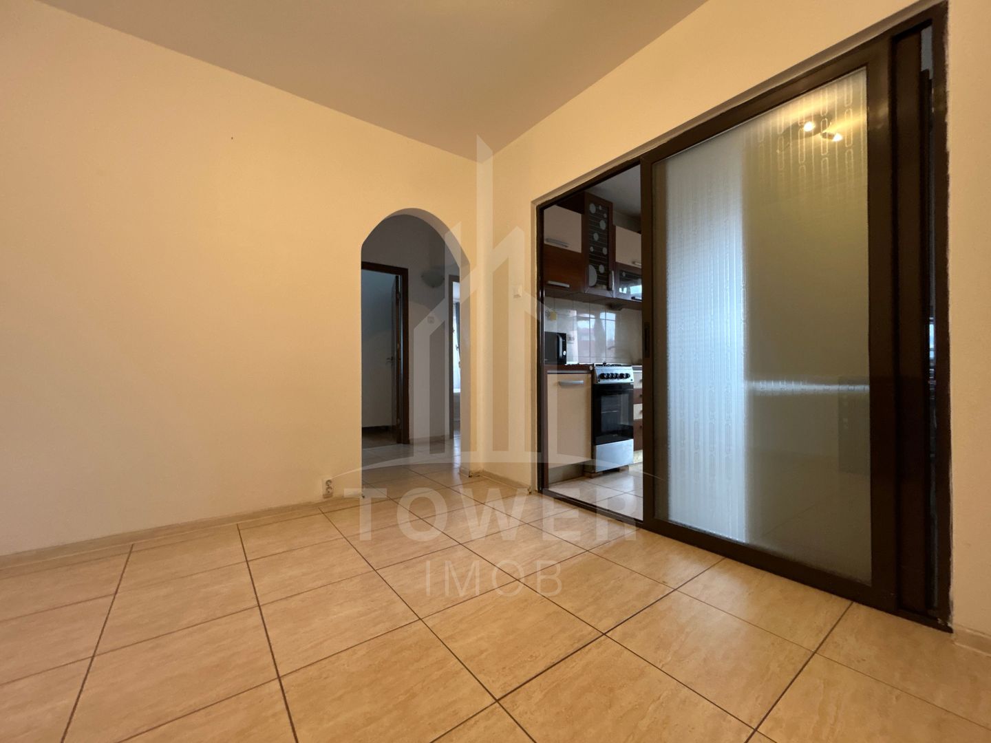 Apartament 3 camere de închiriat - Vasile Aaron - Poză 8