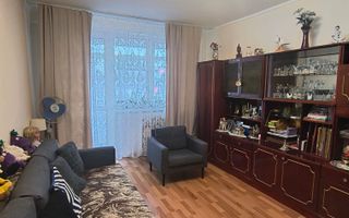 3 camere Bd. Timișoara | Bloc reabilitat | Etaj 1 - Poză 3