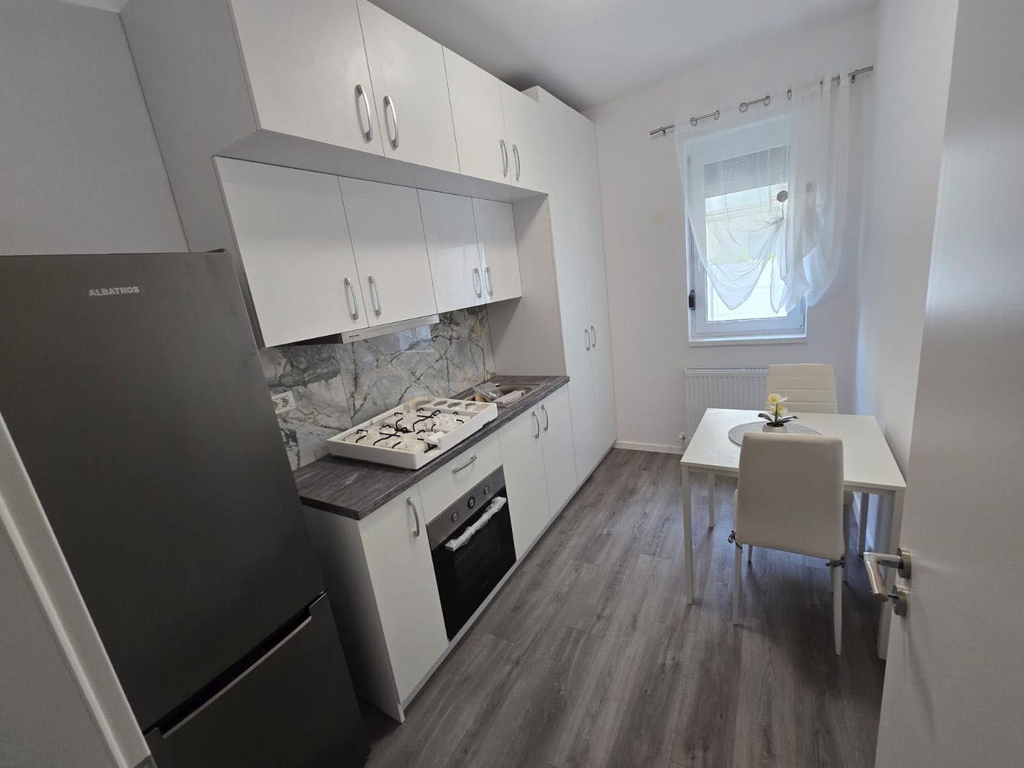 Giroc-UM | 2 Camere | Gradina | Prima inchiriere - Poză 6