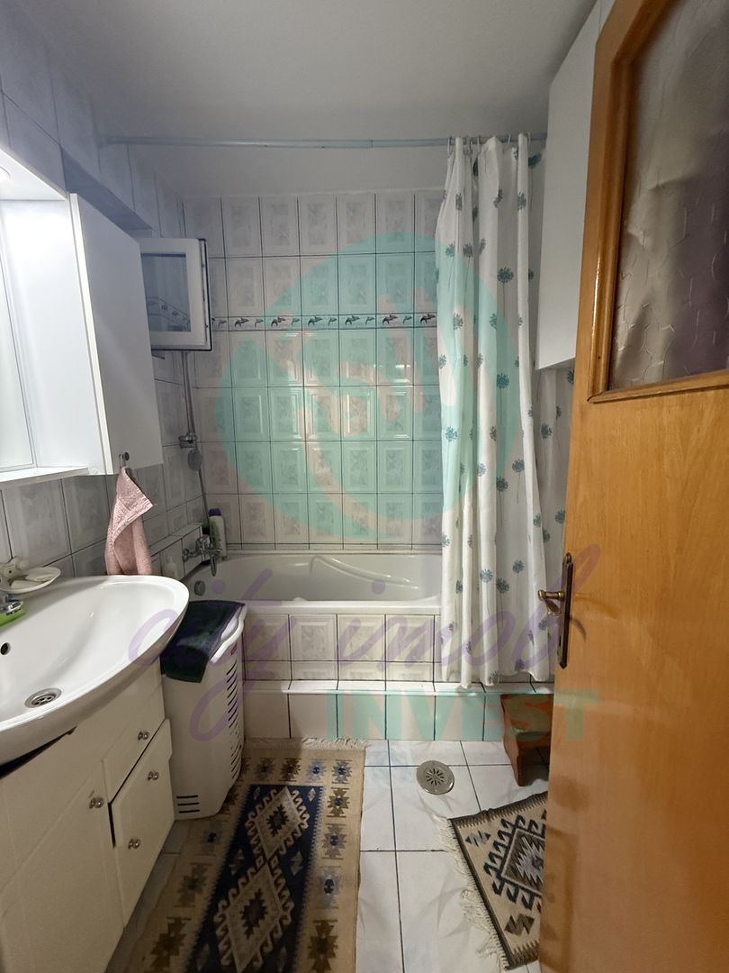 Casuta "bunicii" la 2 pasi de Calea Calarasilor - Poză 15