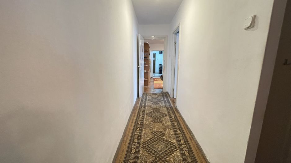 Apartament 3 camere,parter,confort sporit,bloc izolat - Poză 12