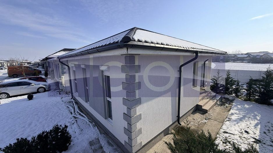 Vand Casa 4 camere Tunari- Direct Proprietar si Dezvoltator - Poză 1