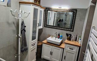 Bazilescu,2012,5 cam.+pod mansardabil,garaj,luminoasa si eleganta,zona curata - Poză 4