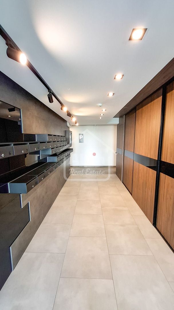 Proprietate Deosebita In Vila - Poză 24