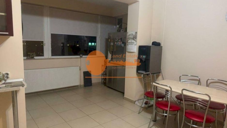 4 camere Panduri-Cotroceni (Loc parcare-Boxa) - Poză 5