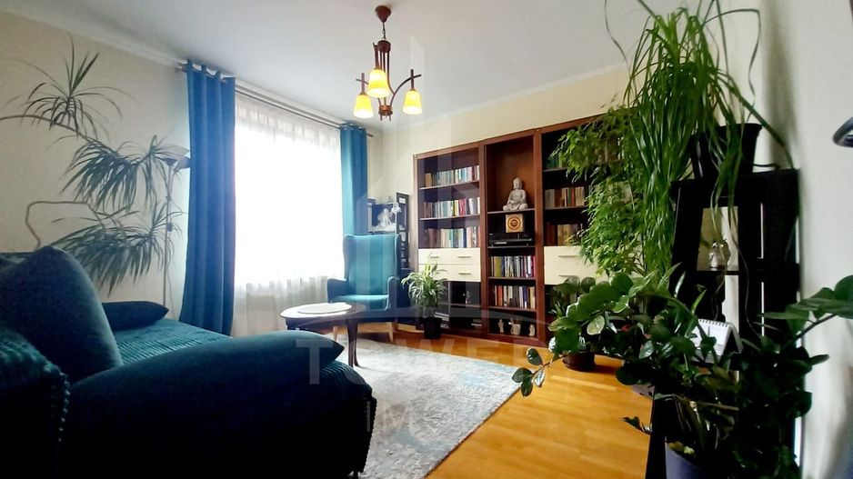 Proprietate deosebită de vânzare în Șelimbăr (zona Dracula) - Poză 1