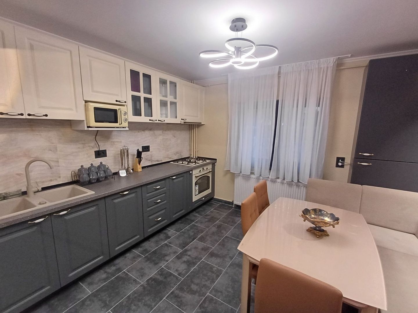 Apartament 3 camere mobilat/utilat-totul NOU! Grigore Ionescu Tei - Poză 12