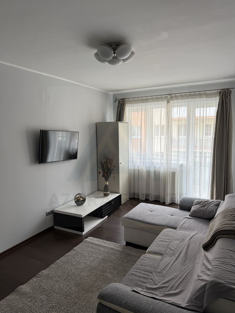 Apartament modern 50 mp utili etaj 2 lift si parcare privata Terezian - Poză 1