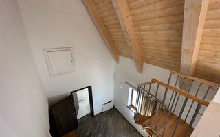 CASA SPATIOASA  CU GARAJ SI TEREN DE 600 MP - Poză 19