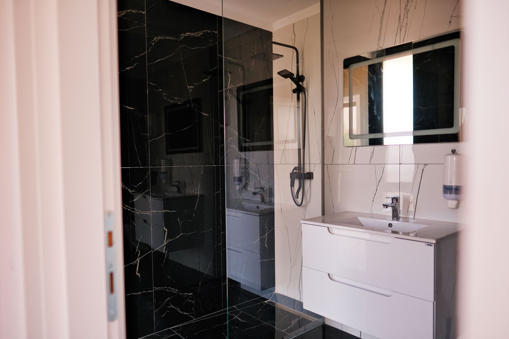 Oportunitate unica complex investitie - Vile noi direct deschidere Iancu Nicolae - Poză 7