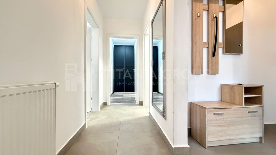 Apartament spatios 3 camere decomandat, parcare, zona Coresi, 3-6 luni - Poză 10
