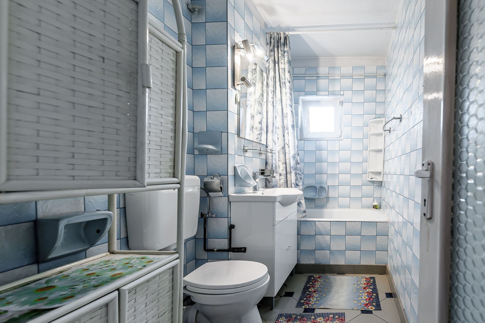 VÂNDUT! Apartament decomandat 3 camere în Grădiște. - Poză 4