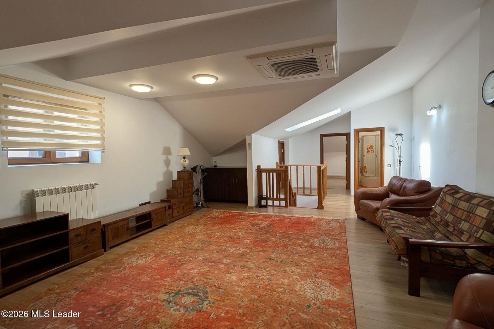 Parc Bazilescu - Str. Nuvelei 95, Casa P+M, 173 mp utili, teren 288 mp - Poză 20