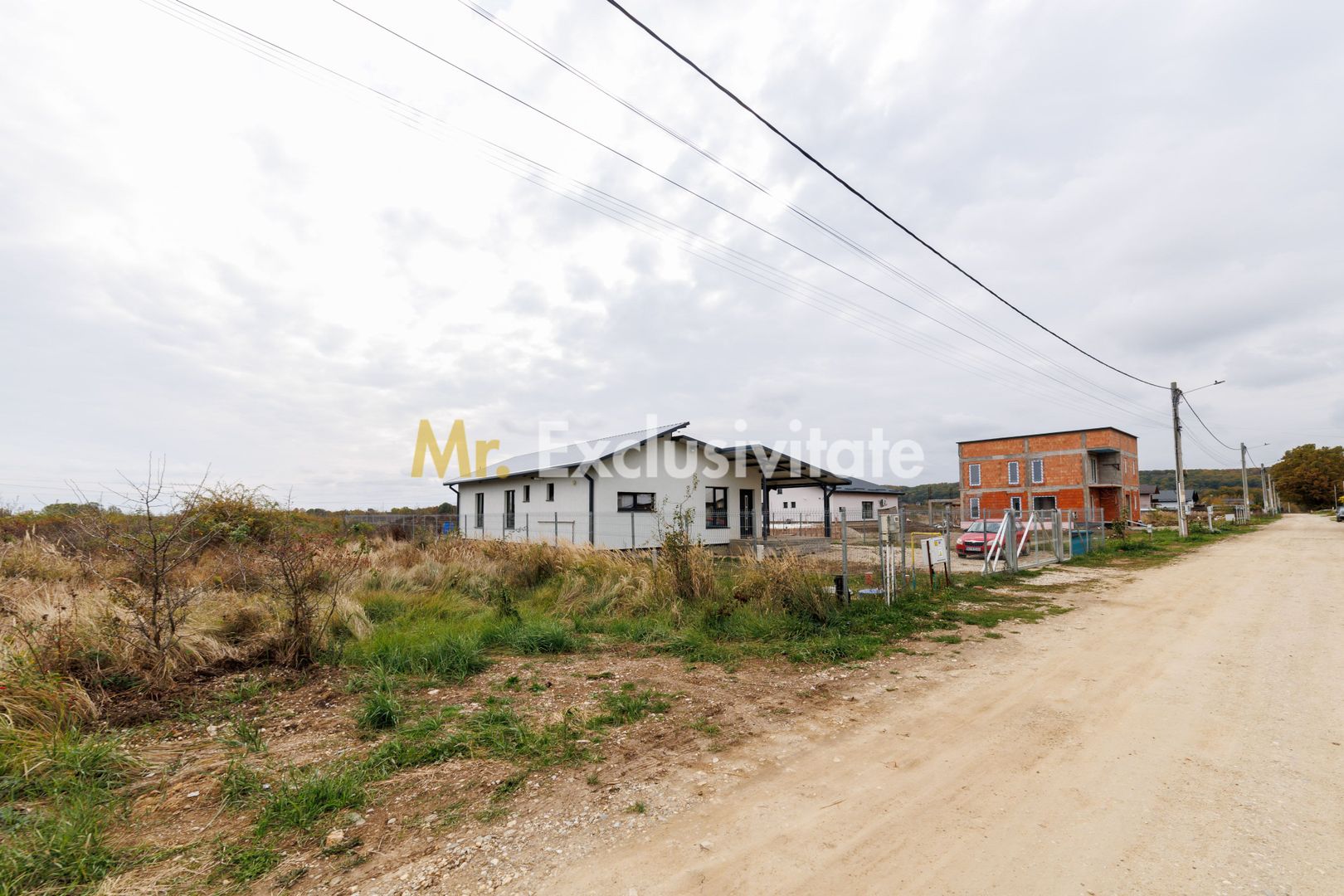 Teren intravilan 440 mp, toate utilitățile, foarte aproape de Trivale - Poză 4