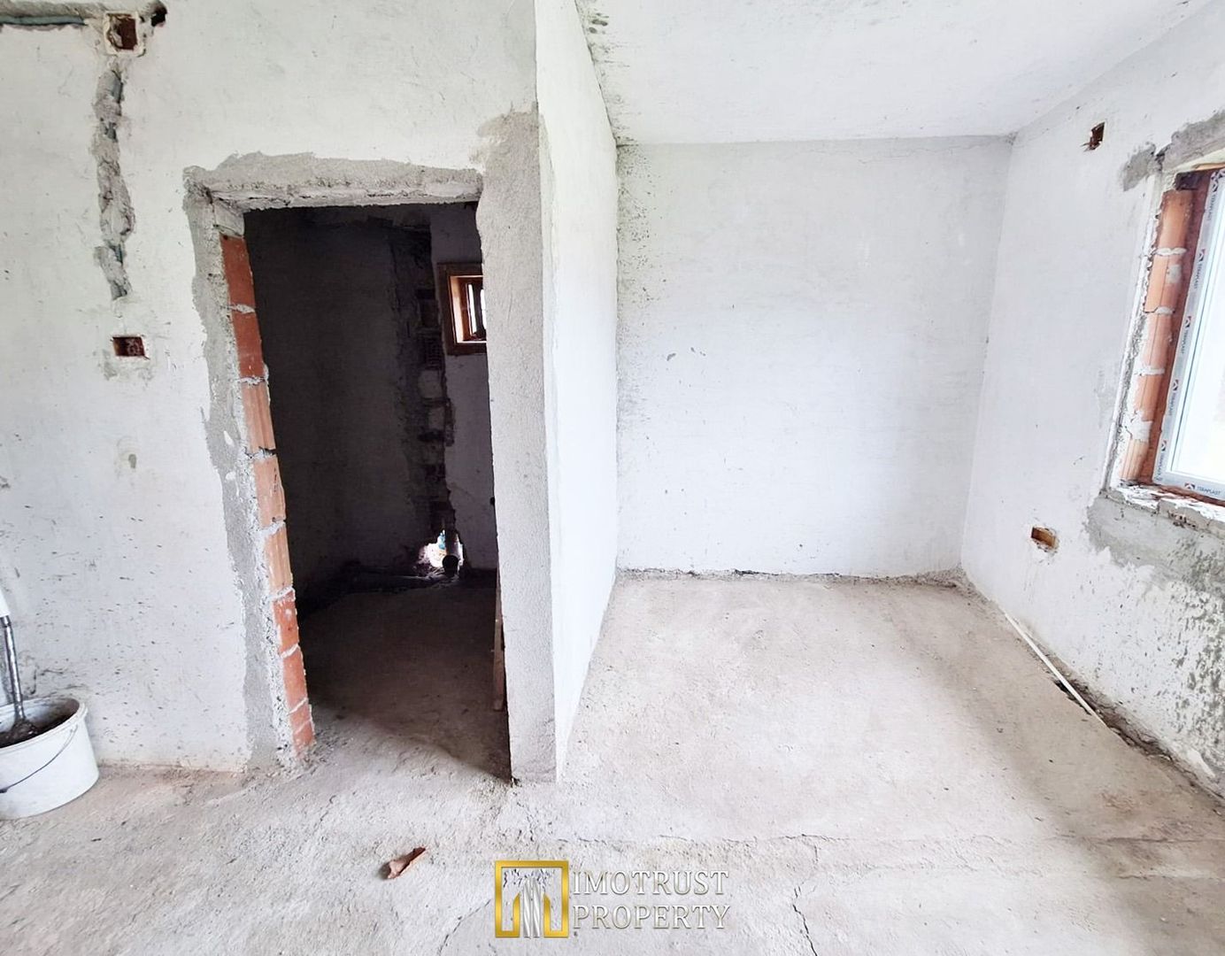 Casă deosebită de vânzare în inima Aradului - Poză 6