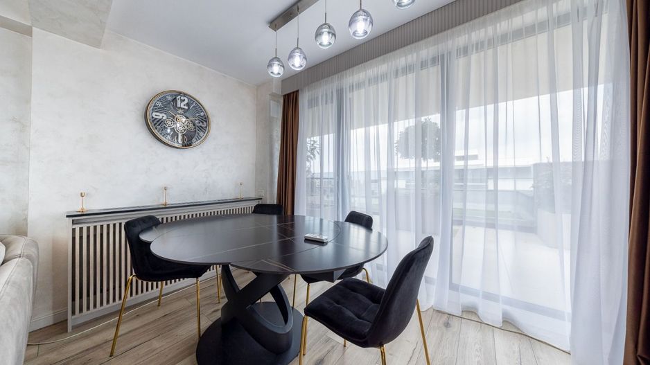 Penthouse superb, 3 camere+parcare subterana ,203 mp-Coresi - Poză 17