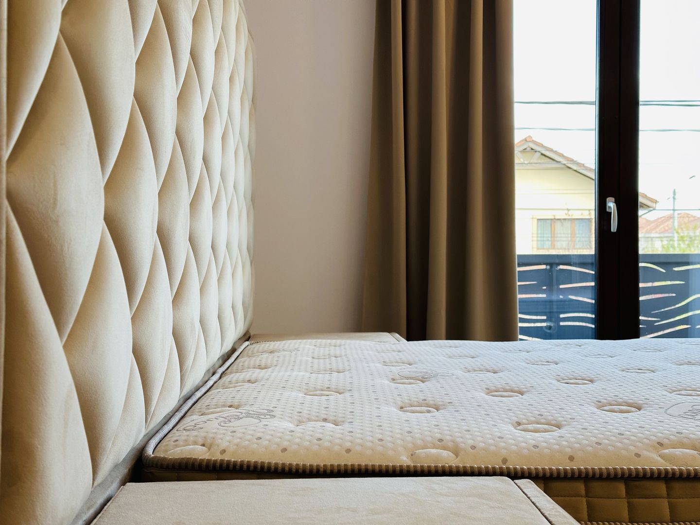 INCHIRIAT - Casa Segmentul Lux - 3 dormitoare & dressing - Prima Inchiriere - Poză 15