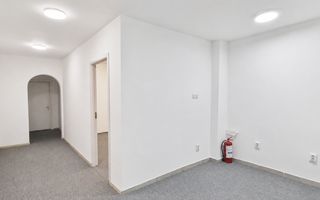 Spatiu comercial/birou 32 mp parter Tatarasi 59000 euro - Poză 2