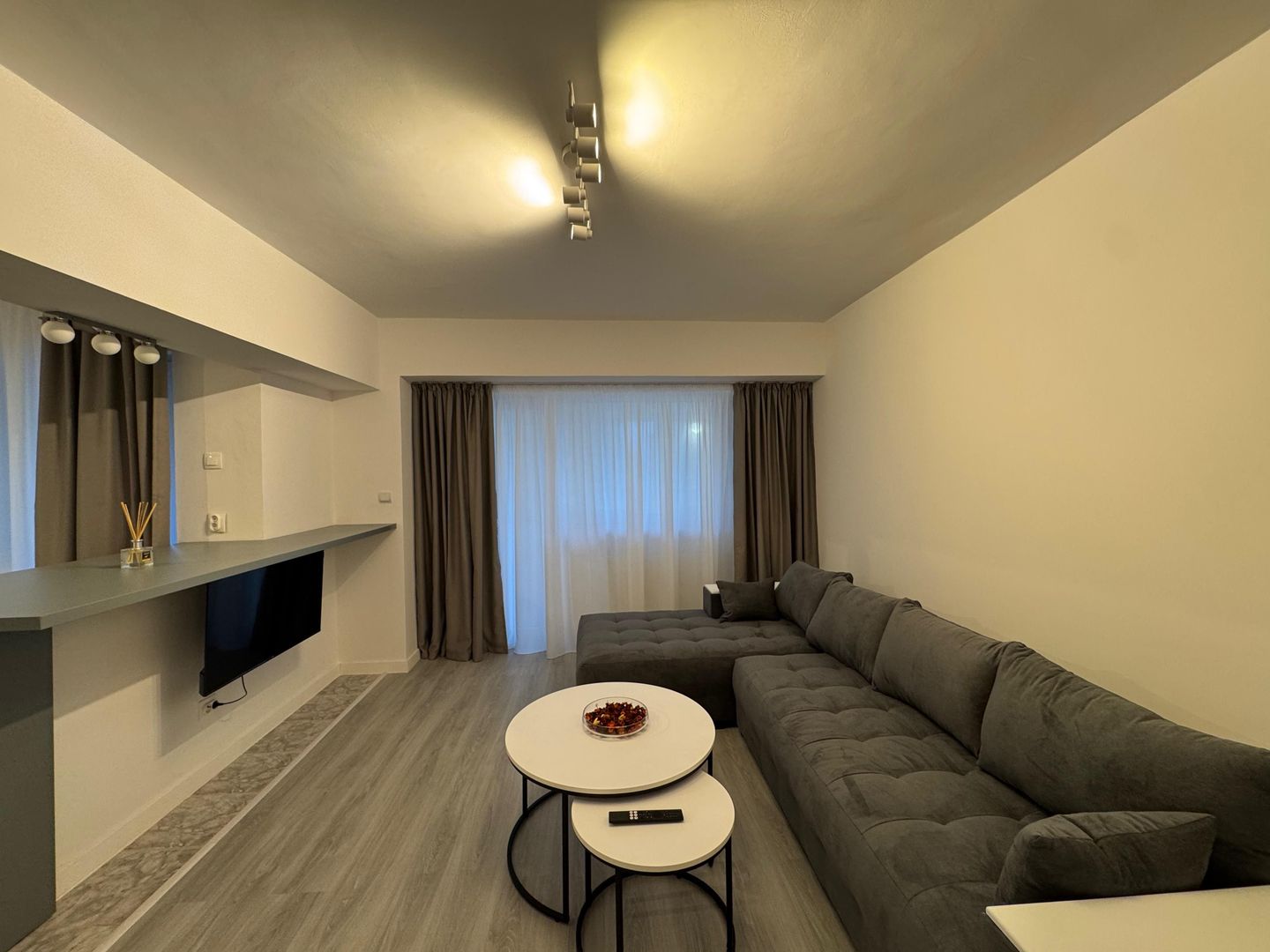 3 camere || DECOMANDAT + BALCON INCHIS || PANTELIMON MEGA MALL - Poză 3