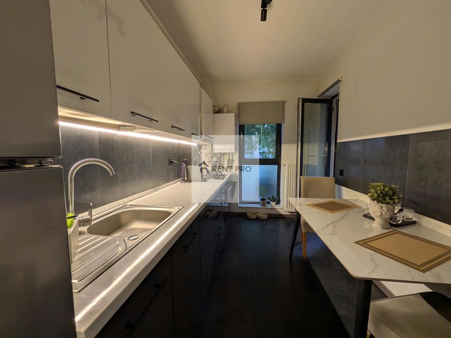2 Camere Exigent Plaza Parcare Inclusa + Boxa Metrou Lujerului - Poză 4