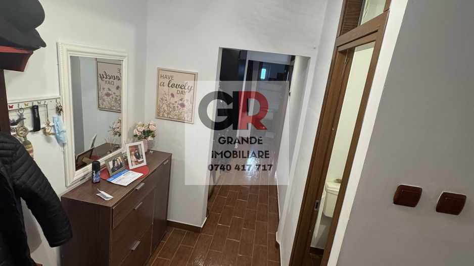 Apartament 3 camere, parter, cartier E3, centrala pe gaz - Poză 3