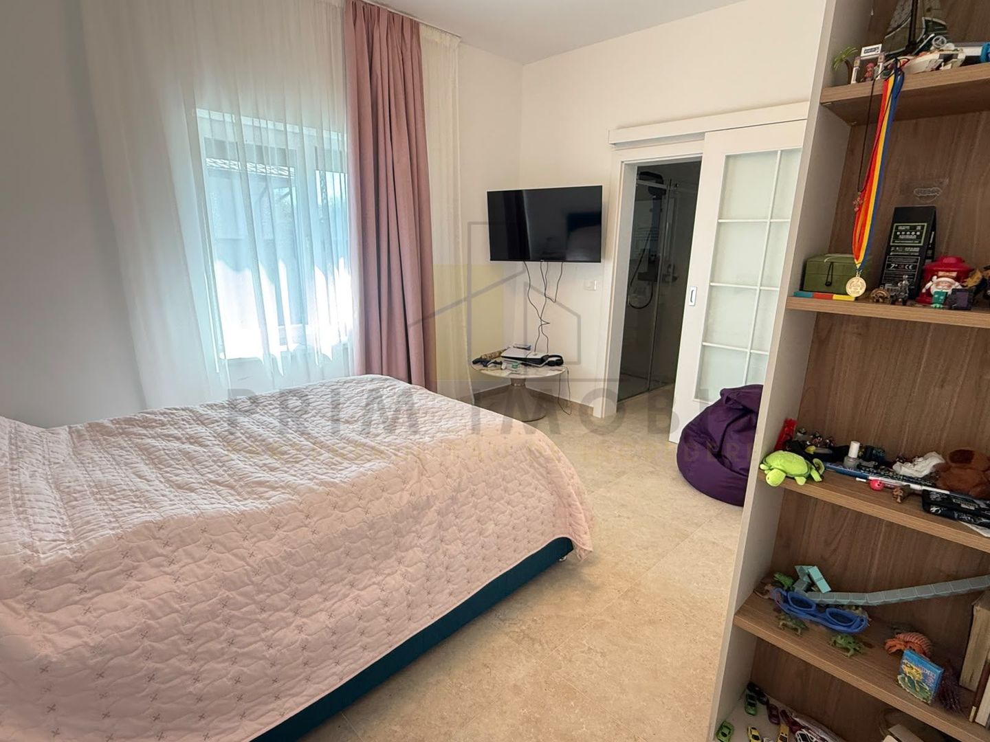 Casa 4 camere, 102 mp, teren 500 mp, fotovoltaice, Holboca - Poză 11