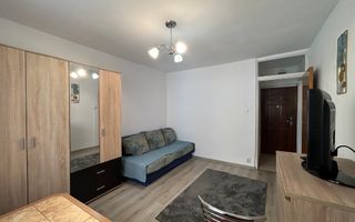 Apartament de închiriat - Zona Vasile Aaron - Poză 3