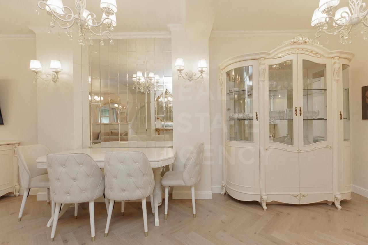 Chirie, casă, 3 camere, strada Melestiu, Centru - Poză 3