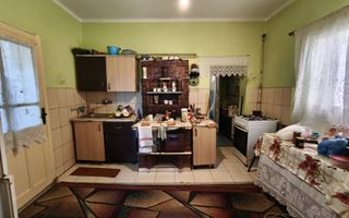 Casă se vânzare, Recea, 5 ari teren! - Poză 3