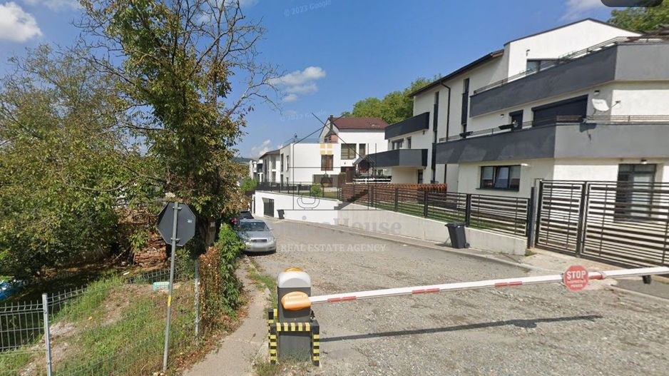 Apartament 3 camere in imobil tip vila, 79 mp, garaj, curte comuna, Gruia - Poză 19