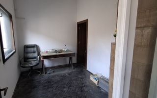 Se vinde etajul 1 si mansarda | Vile interbelica | 13 Septembrie - Poză 23