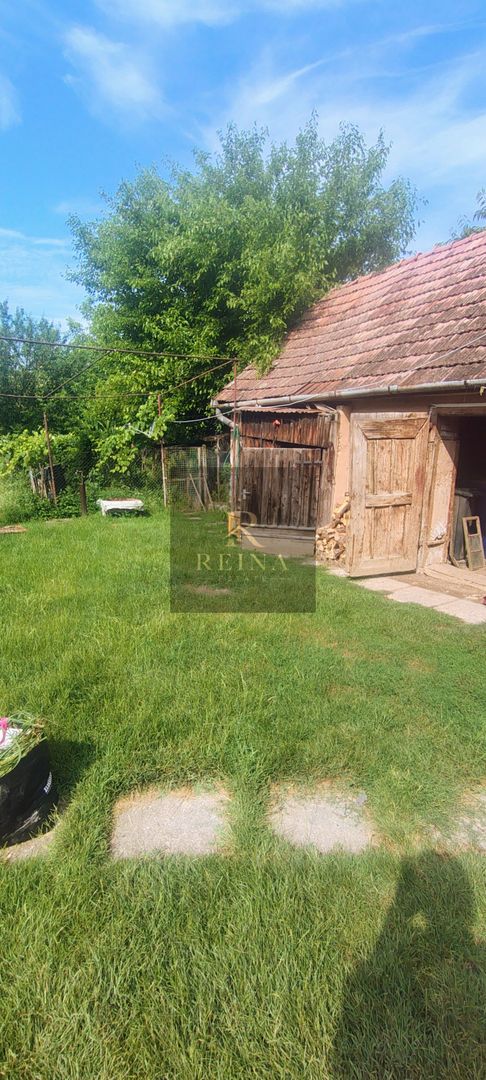 Casă cu teren 800 mp la 25 km de Sibiu – 3 camere - Poză 6