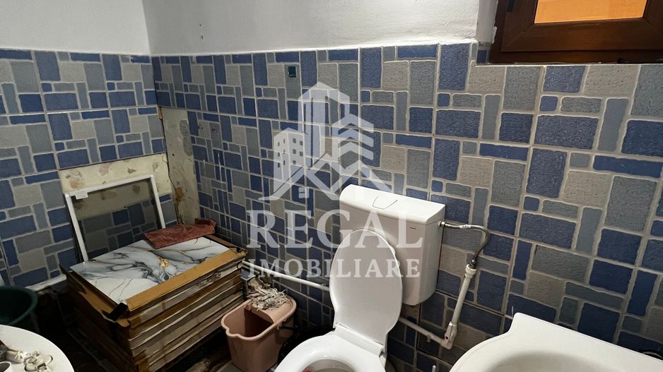 Proprietate cu 2 case și 770 mp teren – vedere spre Castel - Poză 9