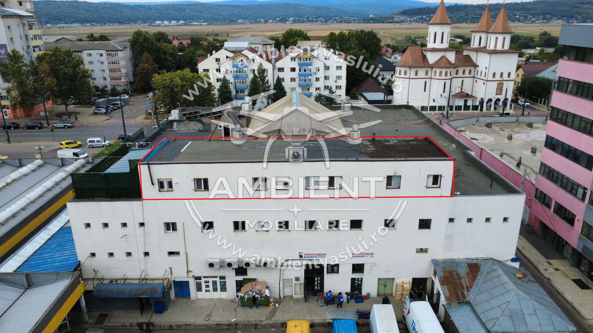 SPAȚIU COMERCIAL 167 mp + TERASĂ 170 mp, ETAJ 2, PIAȚA TRAIAN – VASLUI - Poză 2