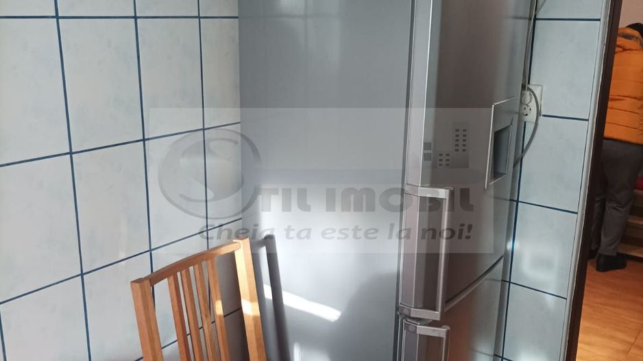 Ap 3 cam decomandat Nicolina, 65 mp, etaj 2/4, 149.900 € neg. - Poză 9