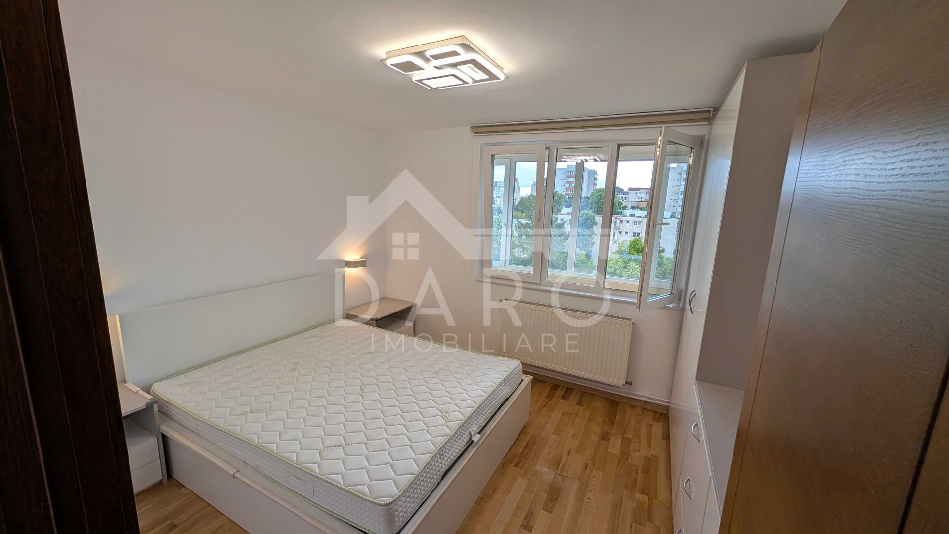 🏡 Apartament de închiriat – 3 camere decomandat - Poză 6