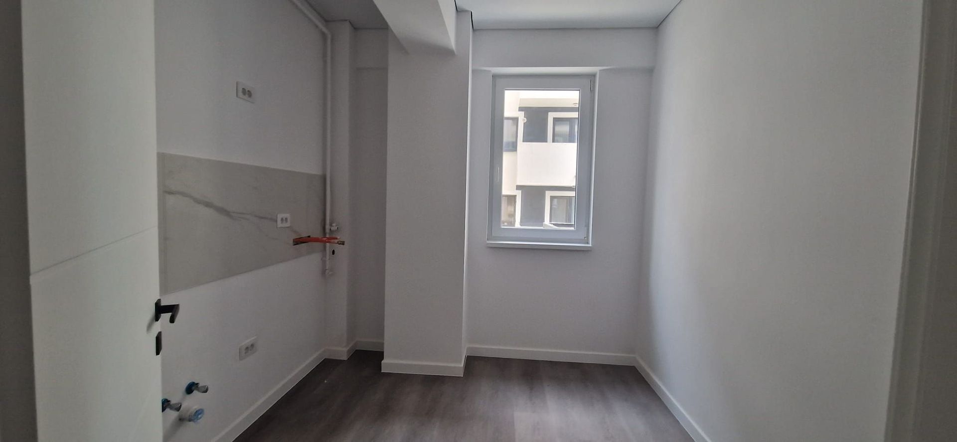 Apartament NOU finalizat 2 camere Decomandat 62 mp Bucium 99500 euro - Poză 6