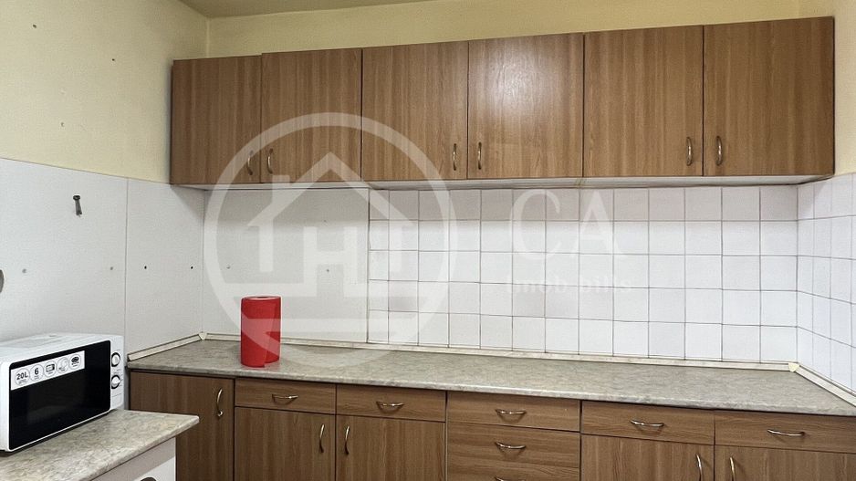 Apartament cu 3 camere de inchiriat in zona Centrala Oradea - Poză 6