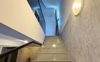 Vila mobilata si utilata, 6 camere, 3 bai, Teren 462 mp - Poză 24
