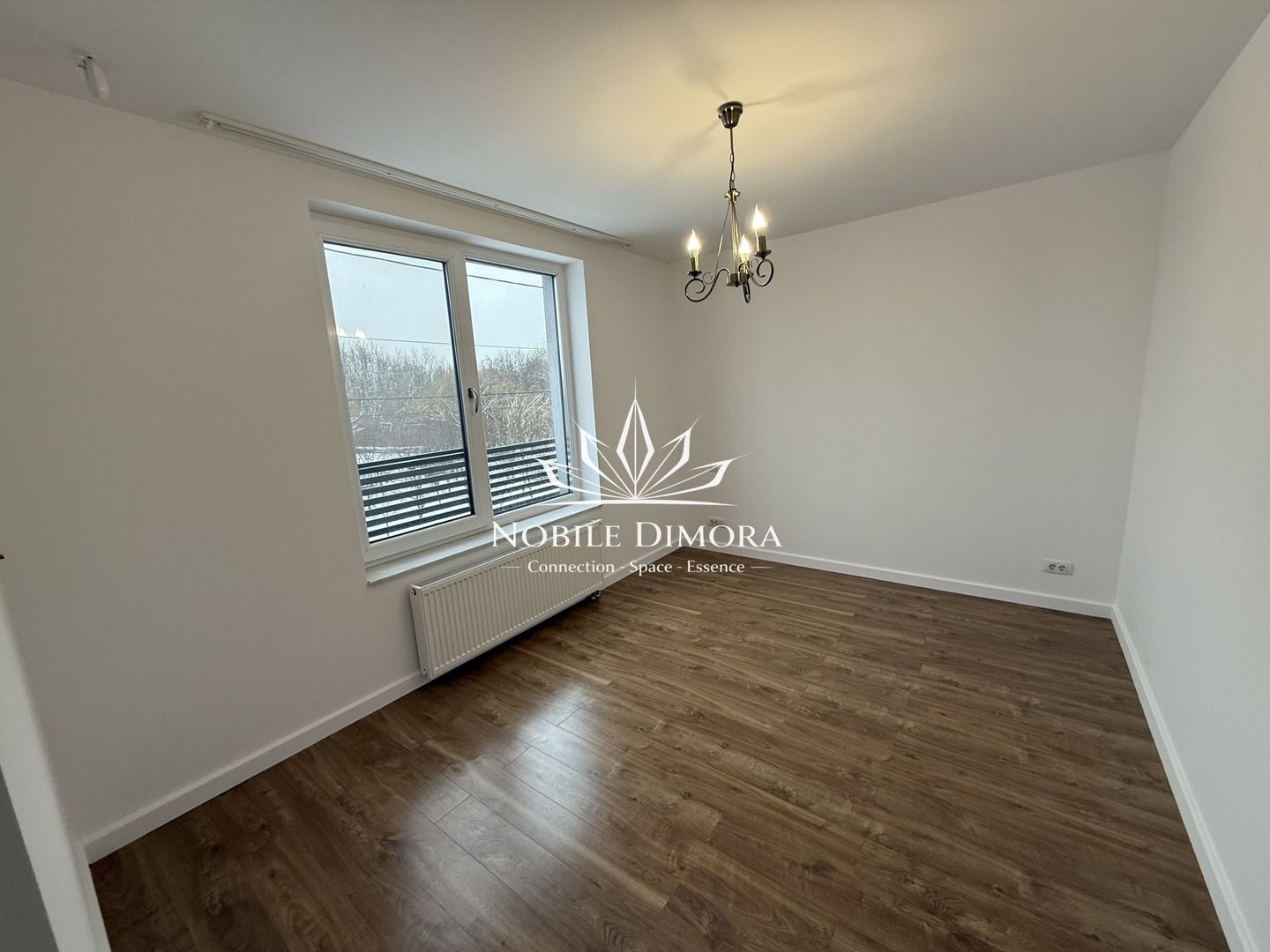 Casa moderna cu 4 camere, 2 bai, terasa si gradina de 50mp - zona Crisan - Poză 12