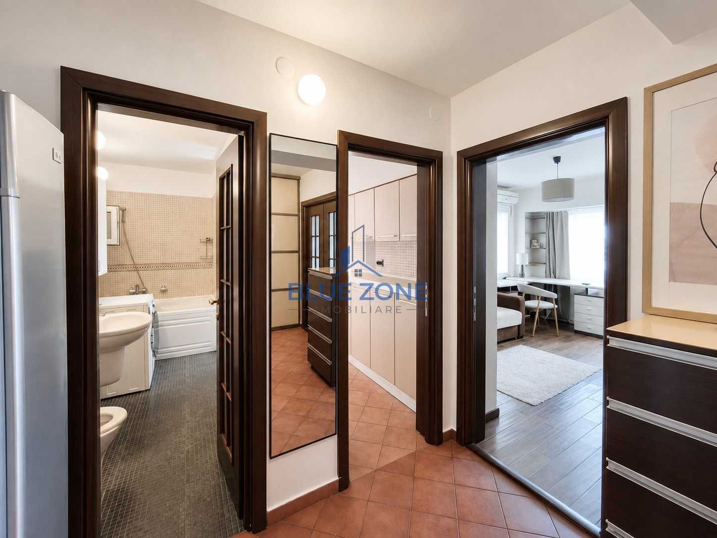 Apartament 2 camere | Bd. Unirii | 65,7 mp | 3 balcoane | 669 € - Poză 7