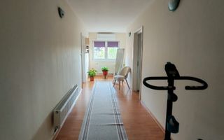 apartament la casa - zona Unirea - 3 camere - bucatarie - baie - teren generos - Poză 4