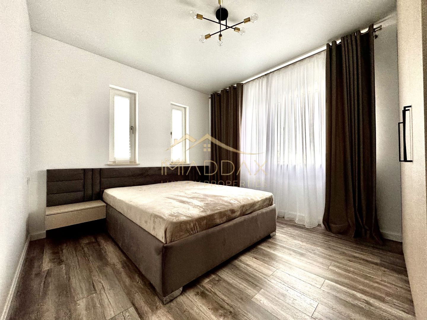 ***Vila  4 camere de inchiriat-Corbeanca *** 2 parcare - Poză 19