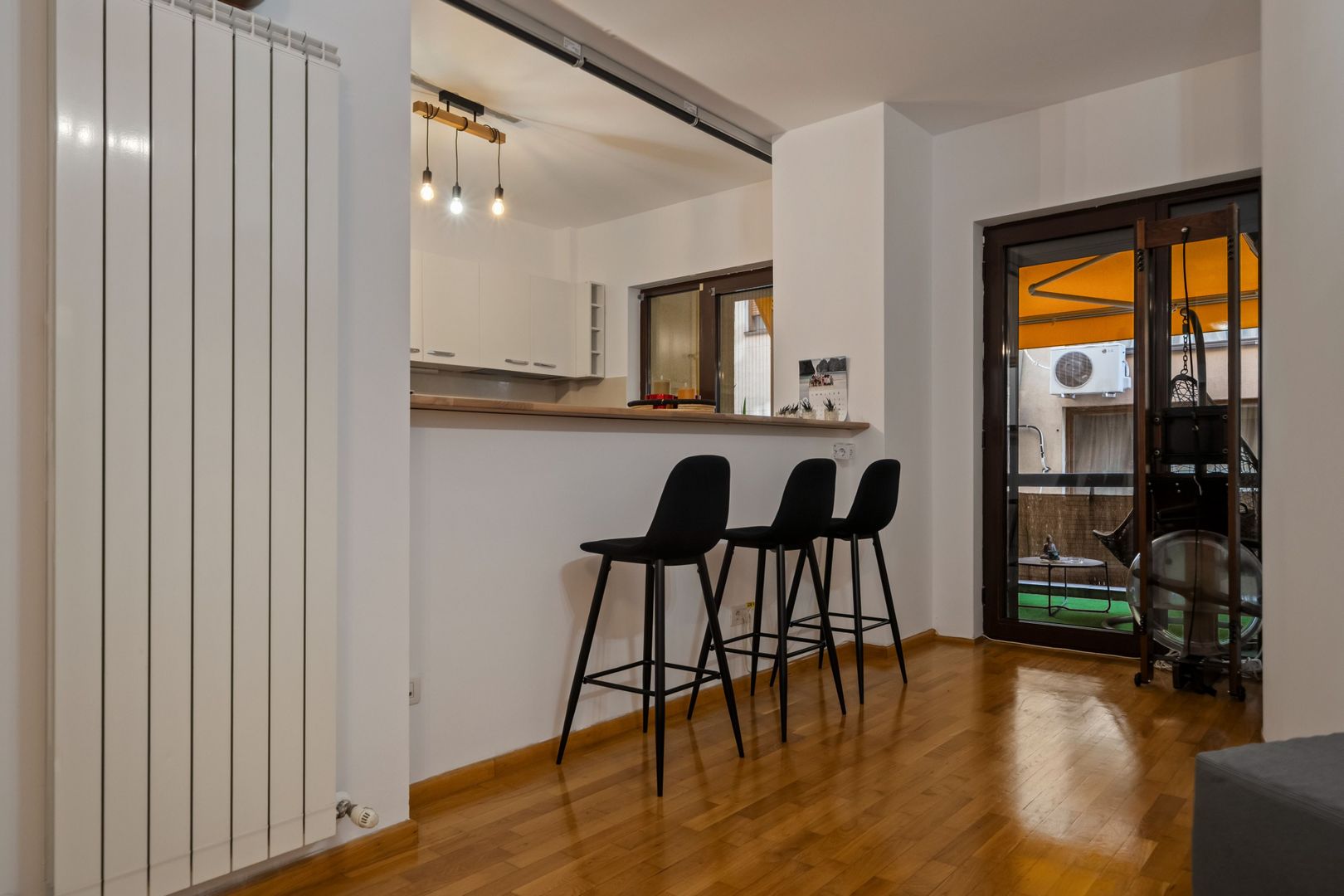 3 camere etaj 1 | Loc parcare | Doua bai | Herastrau - Sos Nordului - Poză 4